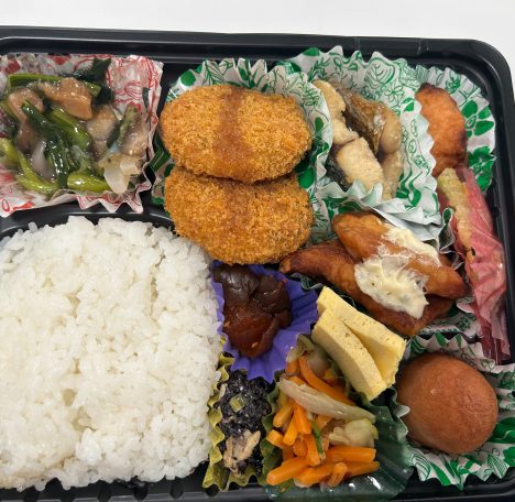 お弁当。